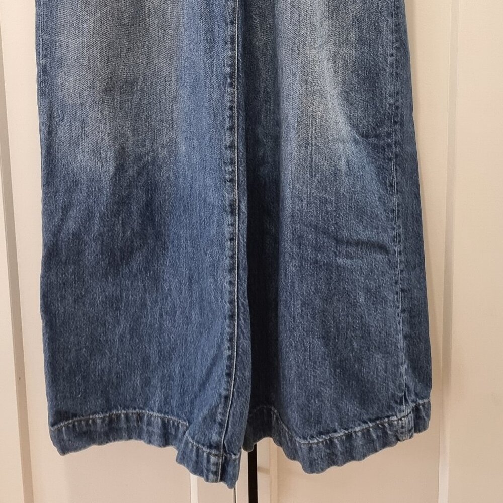 Banana Republic Wide leg blue jeans